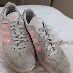 Adidas Women's Light Gray and Pink Sneakers Size 9.5